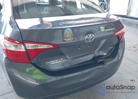 2015 Toyota Corolla Le z USA, uszkodzony, nr VIN 5YFBURHE6FP361796